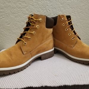 Timberland size 9 mujer